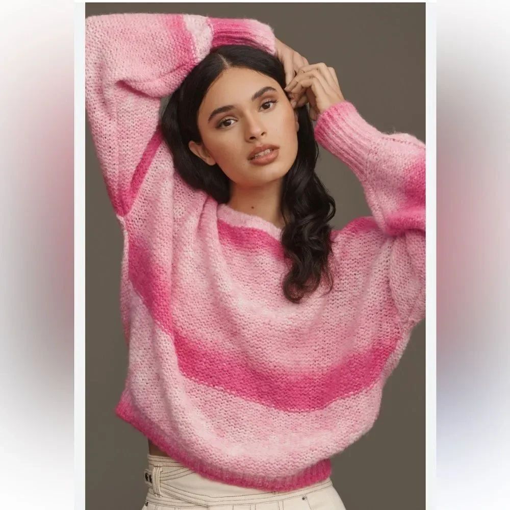 By Anthropologie Ombre Neon Cable Sweater Color:
PINK XXS